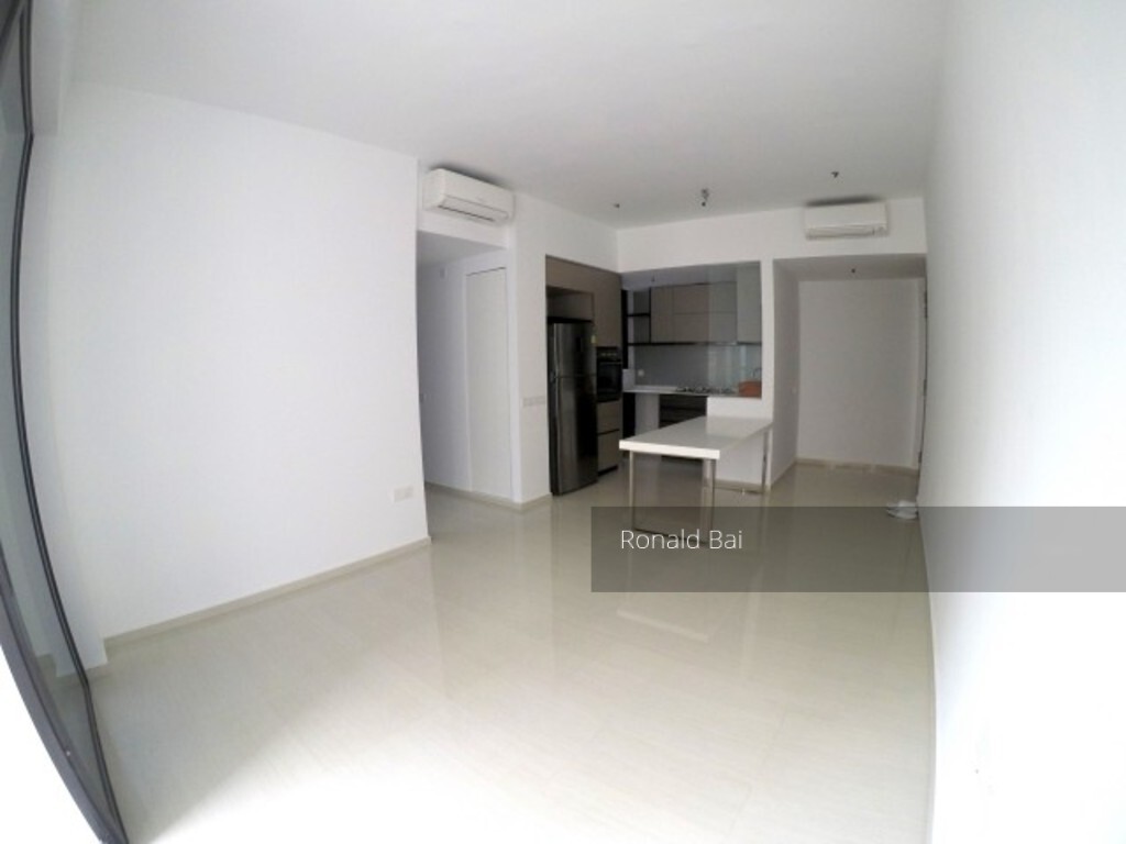 Pasir Ris Central Street 3 (D18), Condominium #255603281